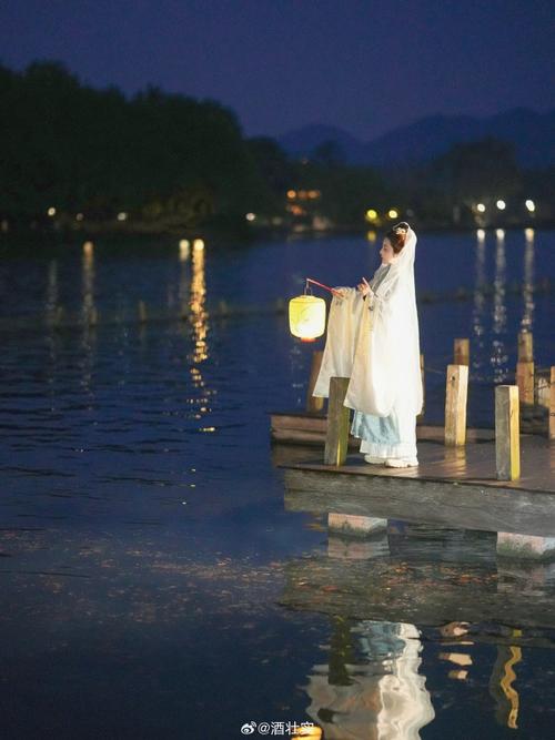 每日反差大赛海报