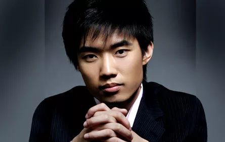 91黑料吃瓜不打烊入口海报